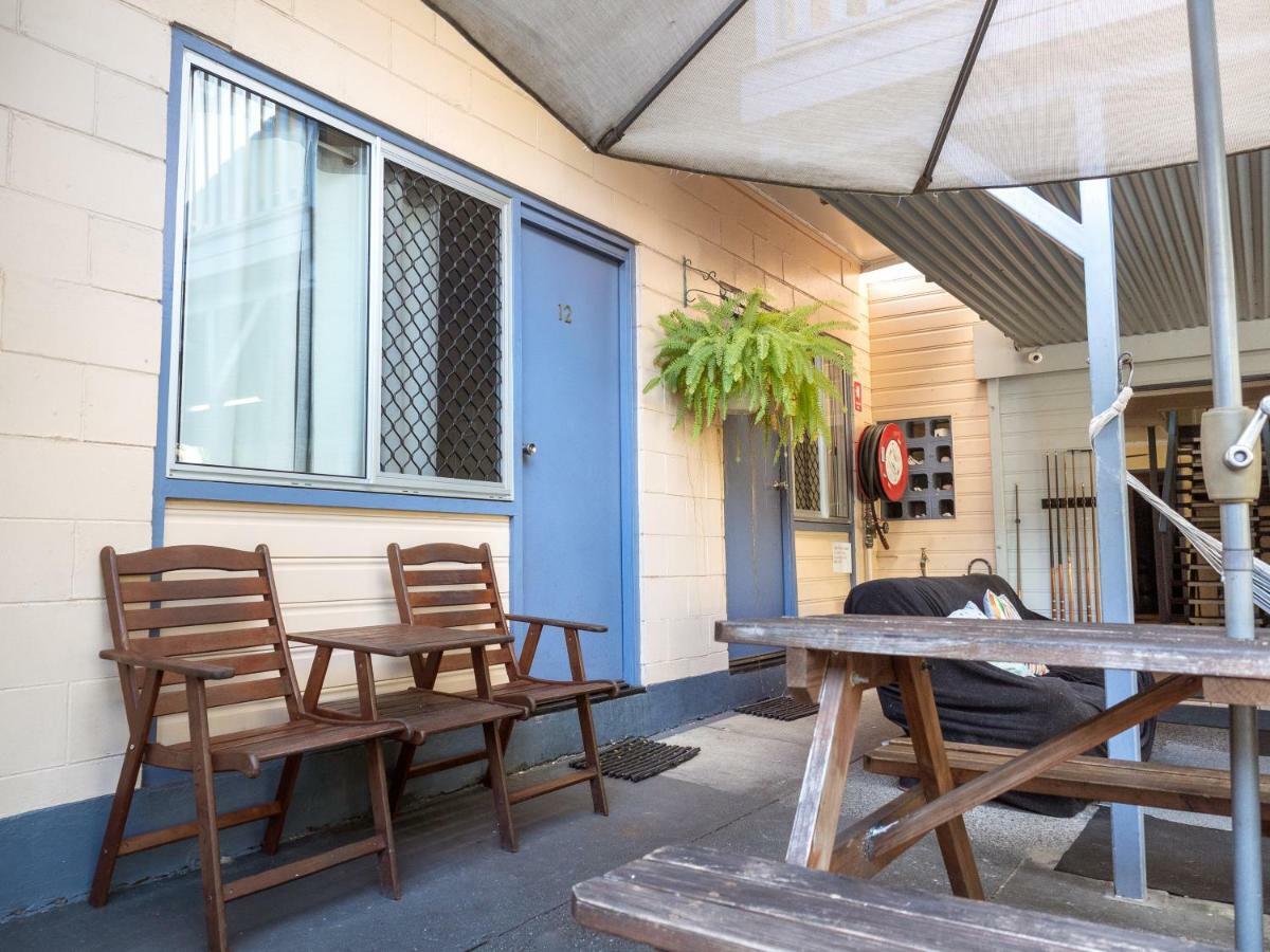 Castaways Backpackers Cairns Hostel Екстериор снимка