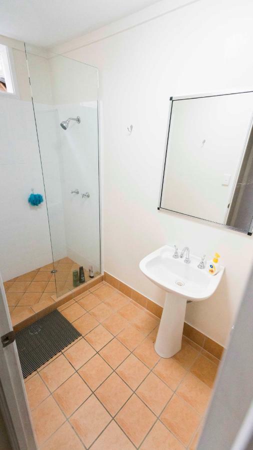 Castaways Backpackers Cairns Hostel Стая снимка